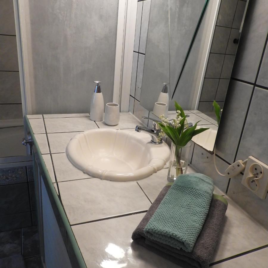 Appartement Apartament Przy Parku à Giżycko Extérieur photo