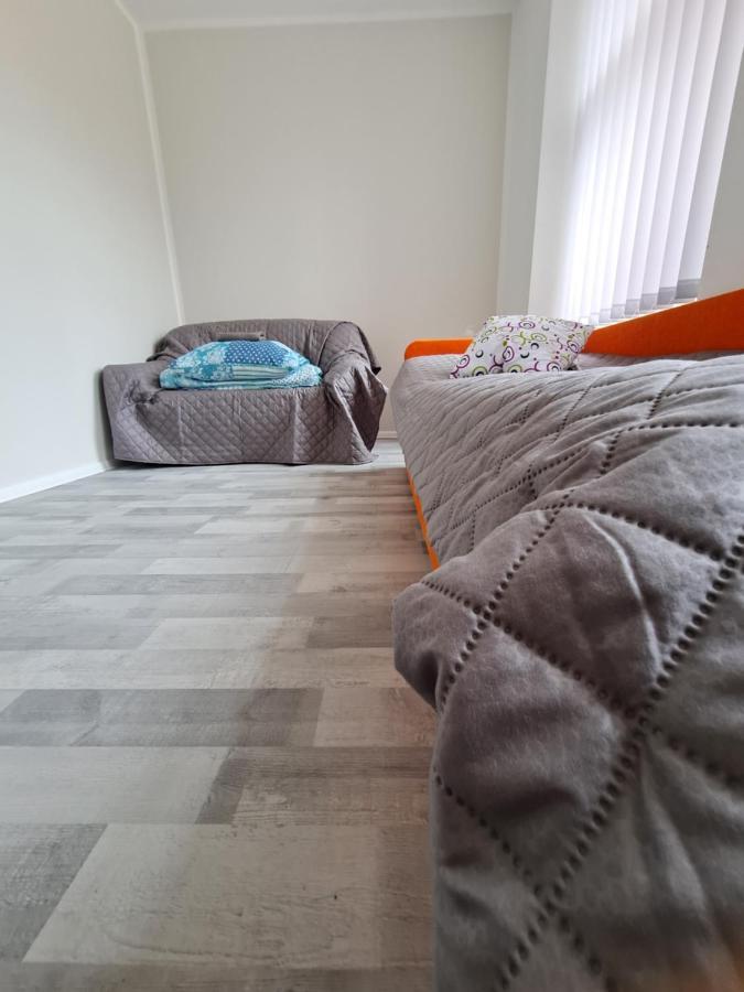 Appartement Apartament Przy Parku à Giżycko Extérieur photo